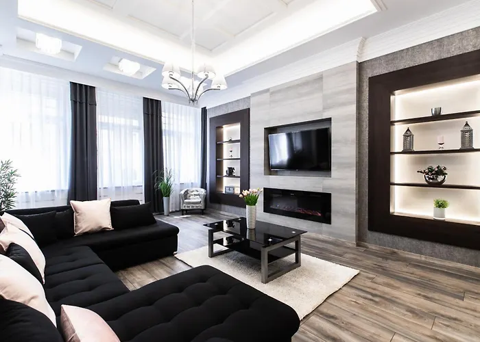 Parliament Square Apartment